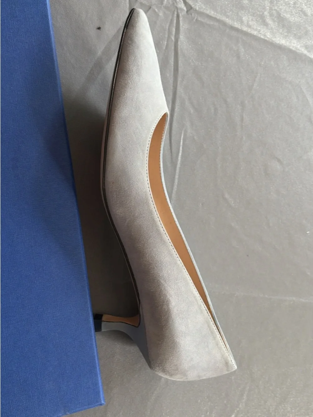 Stuart Weitzman Women’s baby blue Pointed-Toe Kitten Heel Pump